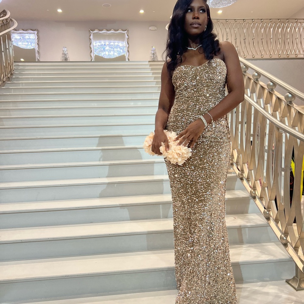 Elegant Gold Sequin Evening Gown